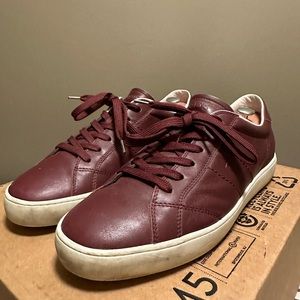 Tod’s burgundy leather sneakers